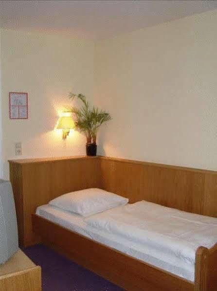 Gasthof Kegel Waren  Kültér fotó